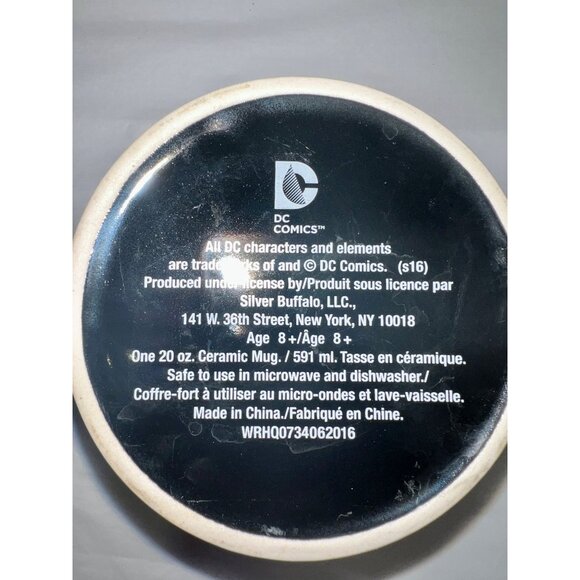 Harley Quinn 20 Oz Ceramic Mug By DC Comics Dishwasher & Microwave Safe Red & - Picture 4 of 4